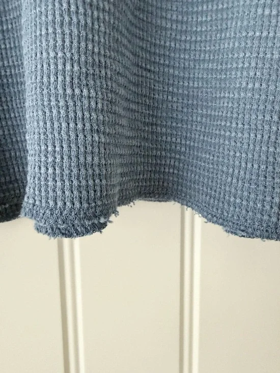 Stussy Light Blue Short Sleeve PIGMENT DYED SS THERMAL. Size small. Unisex - Picture 5 of 6